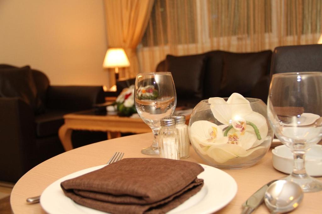 Royal Hotel Apartment Kalba Eksteriør bilde