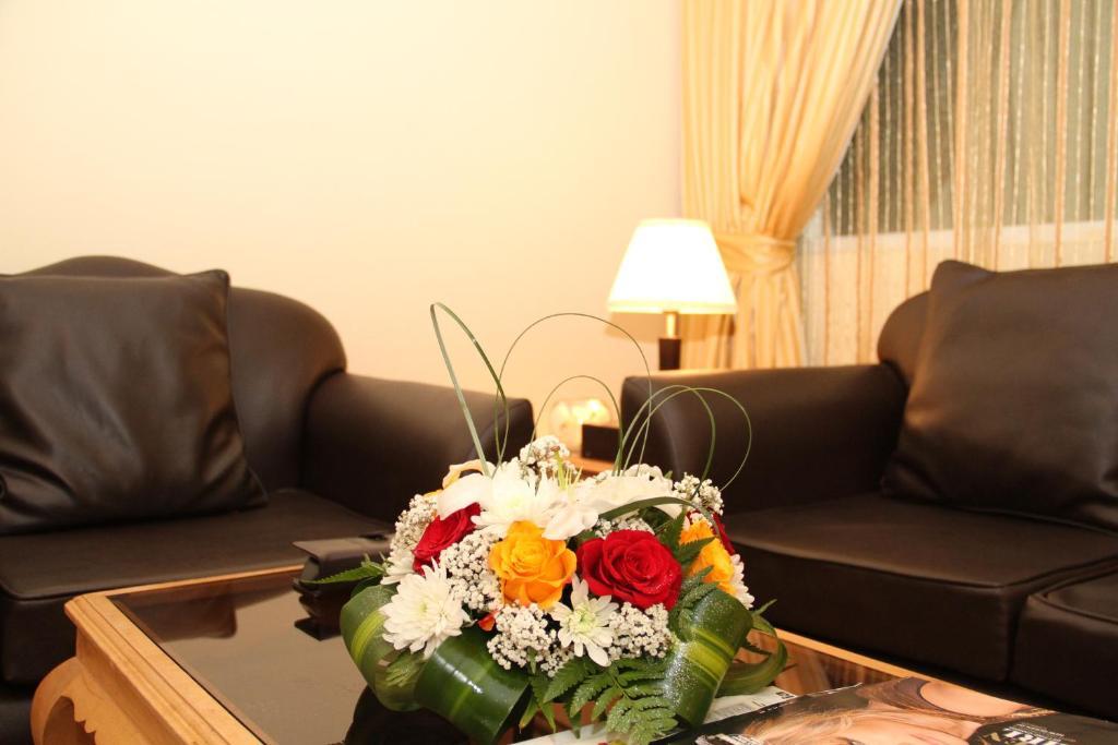 Royal Hotel Apartment Kalba Eksteriør bilde