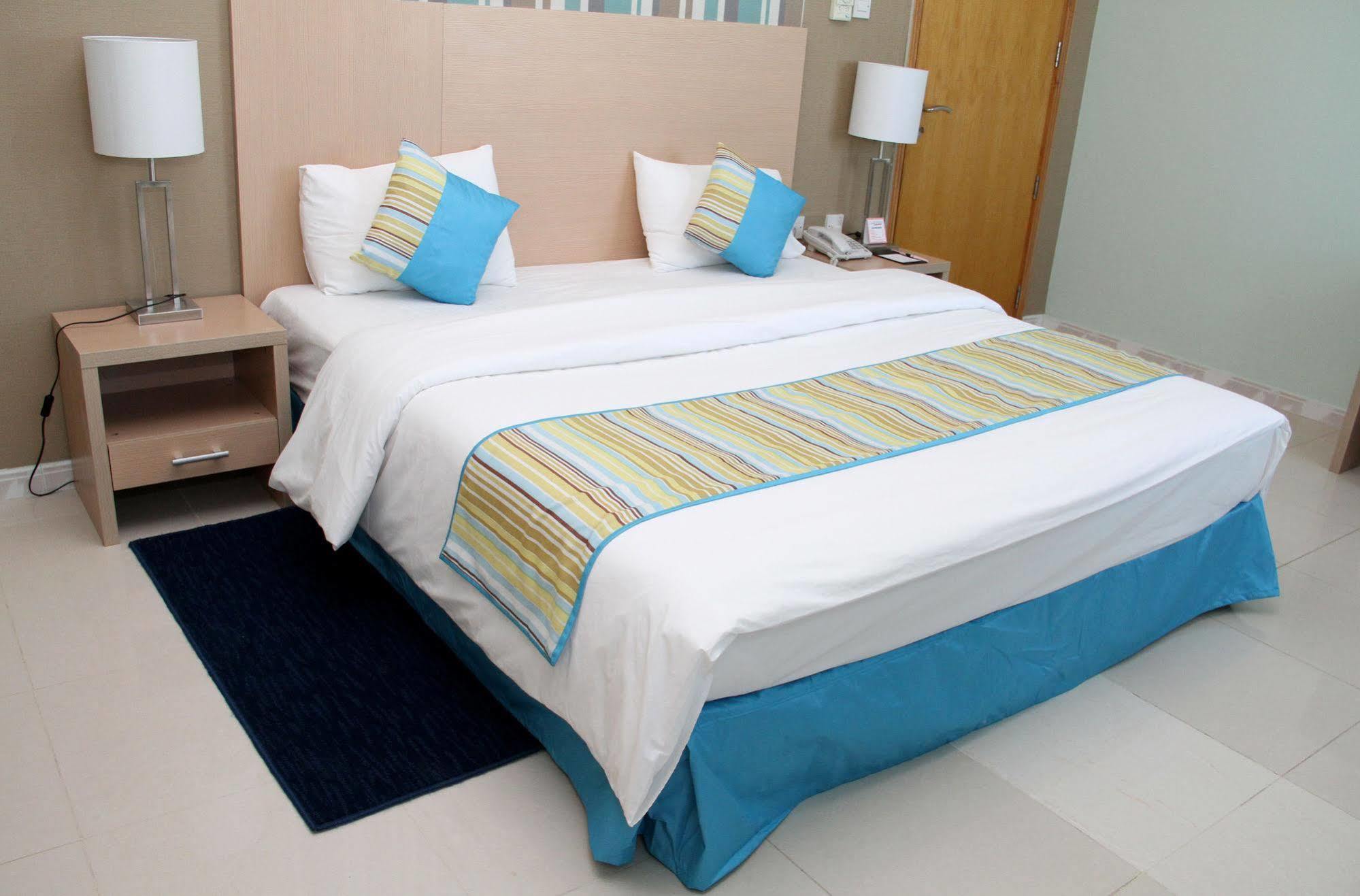 Royal Hotel Apartment Kalba Eksteriør bilde