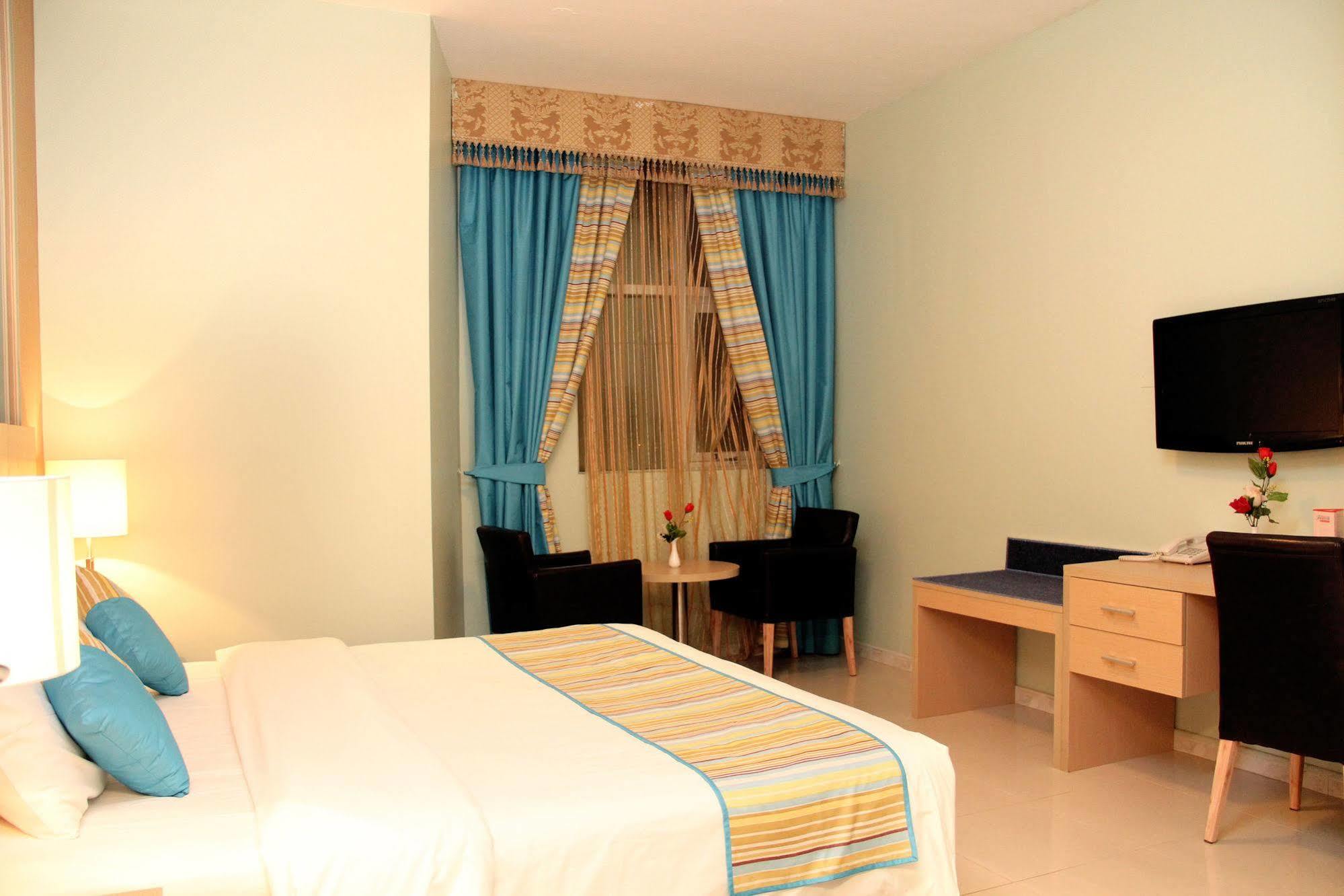 Royal Hotel Apartment Kalba Eksteriør bilde