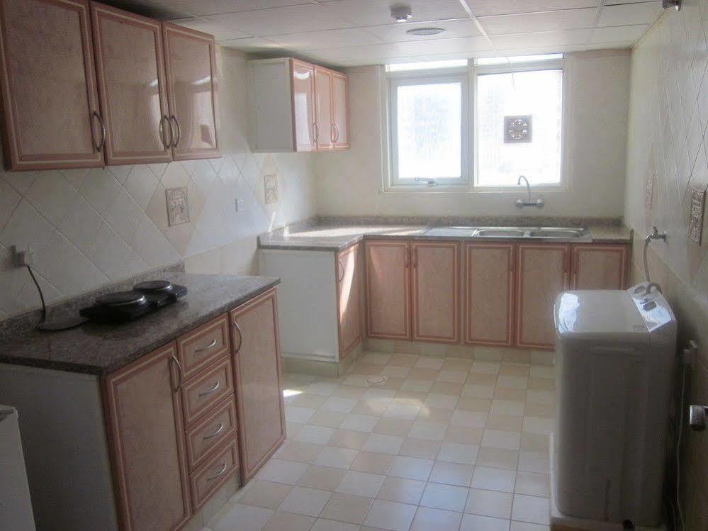 Royal Hotel Apartment Kalba Eksteriør bilde